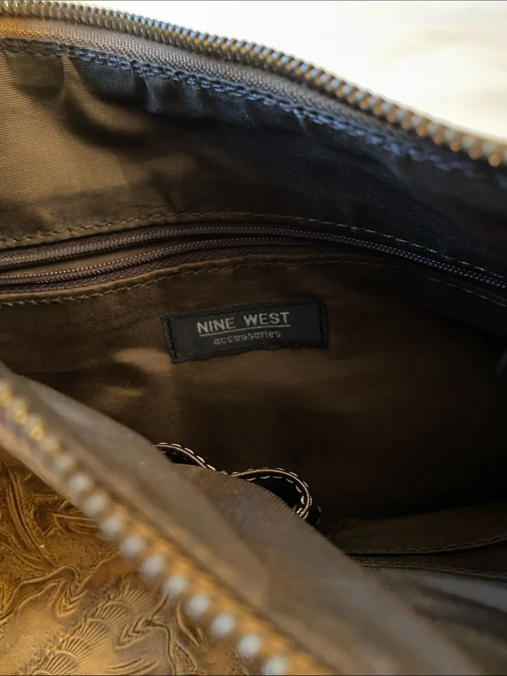 Vintage Nine West Tooled faux Leather Shoulder Bag with dark brown Accents